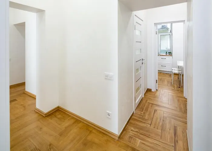 Three Bedroom On Rynok Square Lviv